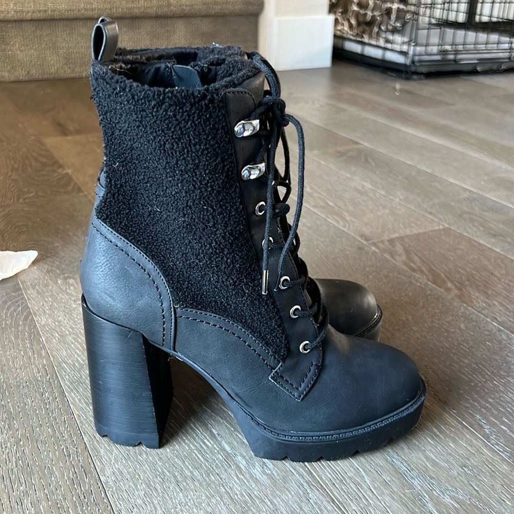 DV Dolce Vita Dixy Ankle Boots Black Women's 7.5
